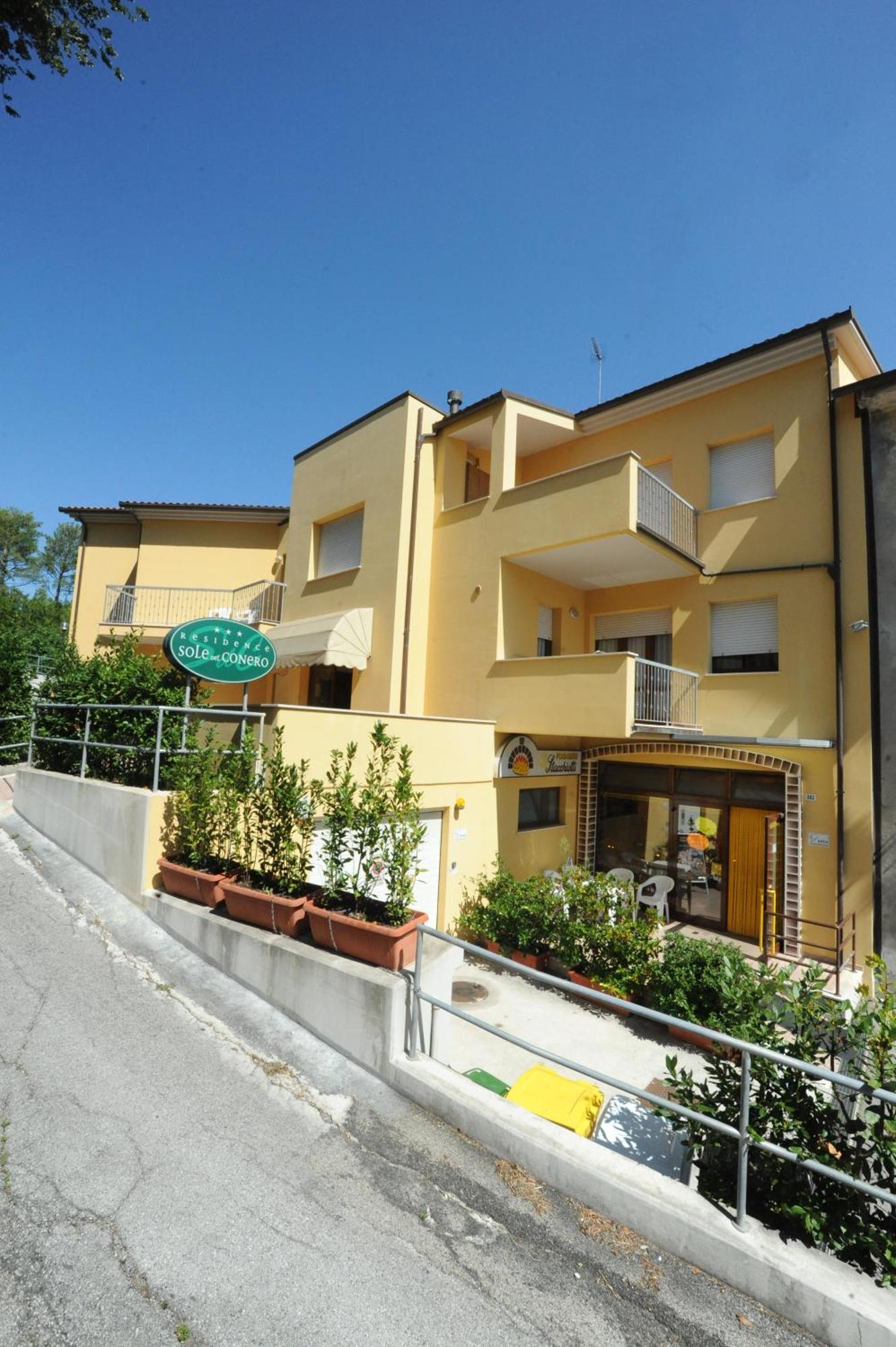 Residence Sole Del Conero Анкона Екстер'єр фото